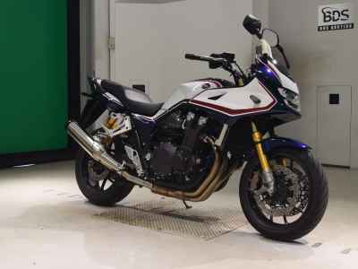 Honda CB1300 Super Boldor 2024