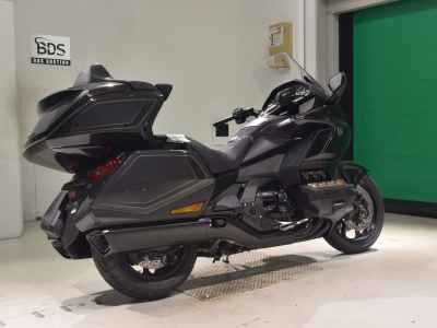Honda GL1800 Gold Wing Tour DCT 2026