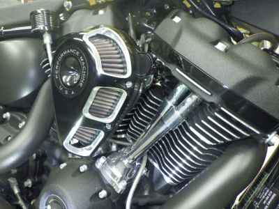Harley-Davidson Street Bob FXBB1868 2021