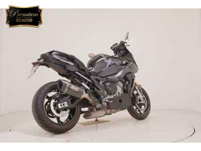 BMW S1000XR 2022