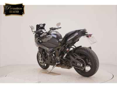 BMW S1000XR 2022