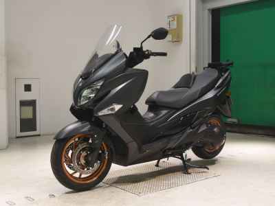 Suzuki Burgman 400 2025