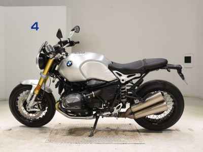 BMW R nineT 2024