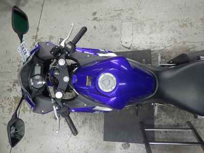 Yamaha YZF-R25 2017