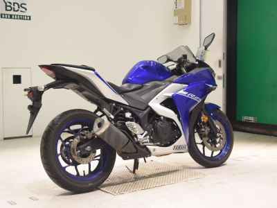 Yamaha YZF-R25 2017