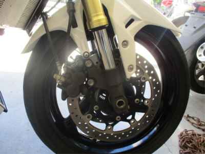 Suzuki GSR750 2015