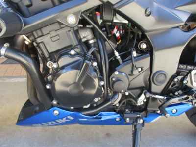 Suzuki GSR750 2015
