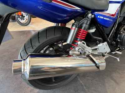 Honda CB400 Super Boldor 2020