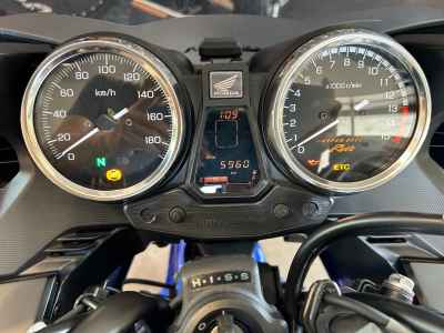 Honda CB400 Super Boldor 2020