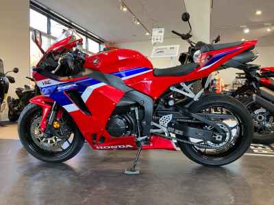 Honda CBR600RR 2024