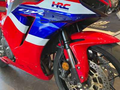 Honda CBR600RR 2024