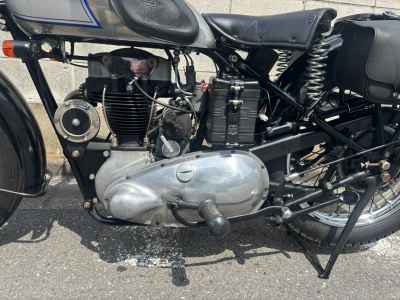 Triumph T70
