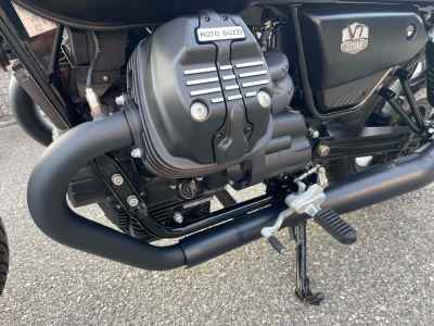 Moto Guzzi V7 Stone 2024