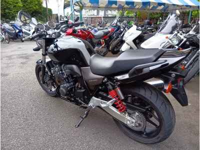Honda CB400SF 2022