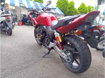 Honda CB400 Super Boldor 2014