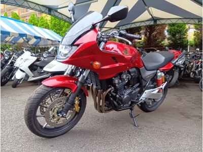 Honda CB400 Super Boldor 2014