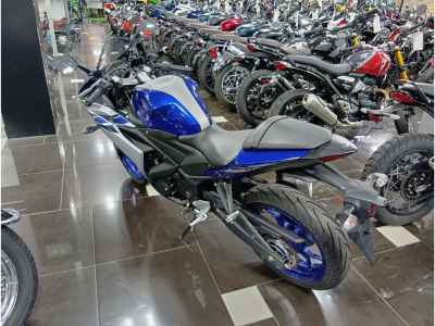 Yamaha YZF-R3 2016