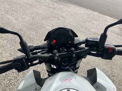Kawasaki Z400 2022