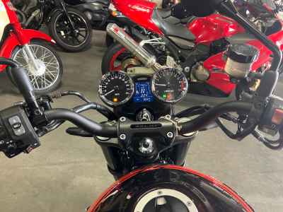 Kawasaki Z900RS 2017