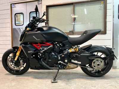Ducati Diavel 1260S 2021