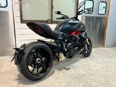 Ducati Diavel 1260S 2021