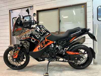 KTM 1290 Super Adventure S 2022