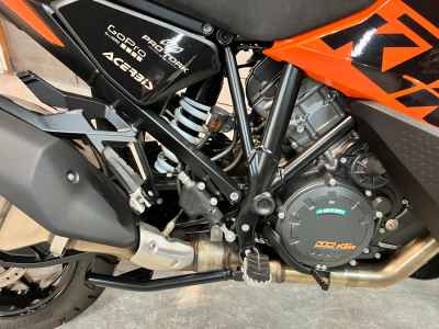 KTM 1290 Super Adventure S 2022