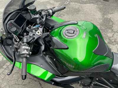 Kawasaki Ninja H2 SX SE 2021