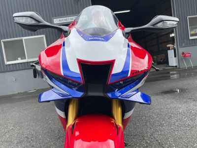 Honda CBR1000RR-R FB SP 2024