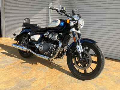 Royal Enfield Super Meteor 650 2023