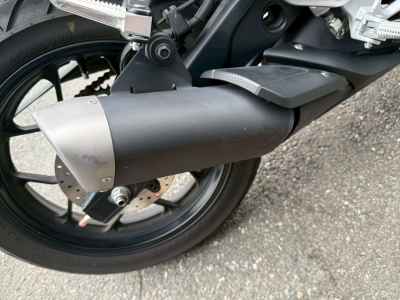 Yamaha YZF-R25 2021