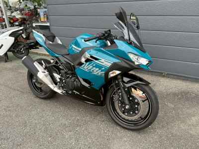 Kawasaki Ninja 400 2021