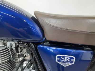 Yamaha SR400 2021