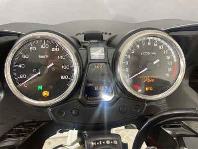 Honda CB400 Super Boldor 2015