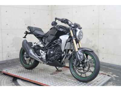 Honda CB250R 2019