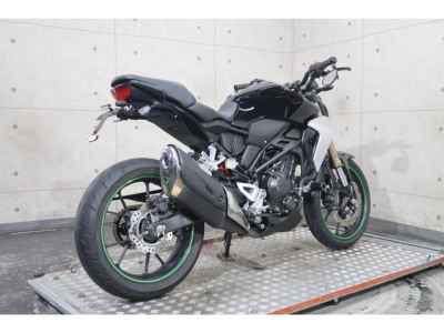 Honda CB250R 2019