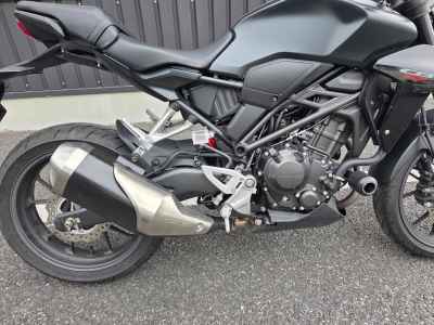 Honda CB250R