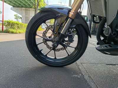 Honda CB250R 2019