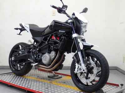 Husqvarna Nuda 900 2013