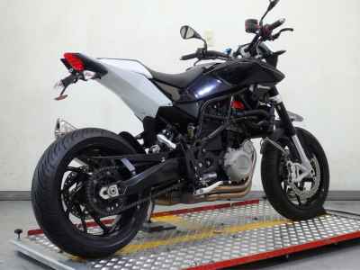 Husqvarna Nuda 900 2013