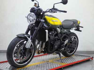 Kawasaki Z900RS 2023