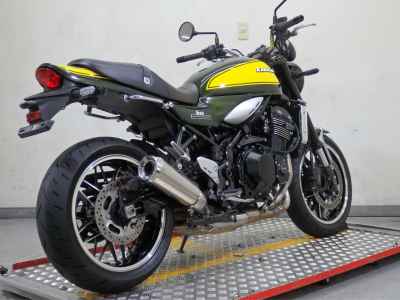 Kawasaki Z900RS 2023