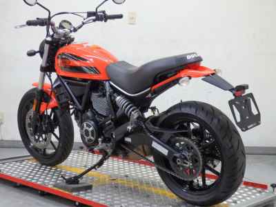 Ducati Scrambler Sixty2 2018