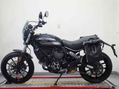 Ducati Scrambler Sixty2 2018