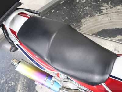 Honda CB400 Super Boldor 2011