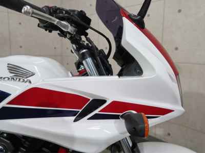 Honda CB400 Super Boldor 2011