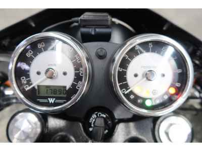 Kawasaki W800 2022