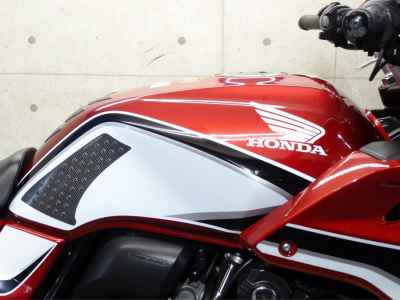 Honda CB400 Super Boldor 2019