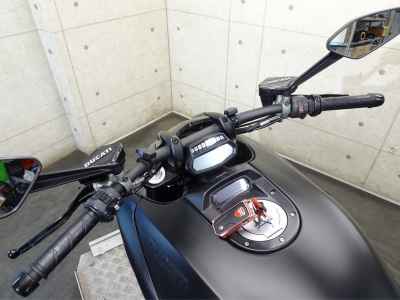 Ducati Diavel 2014