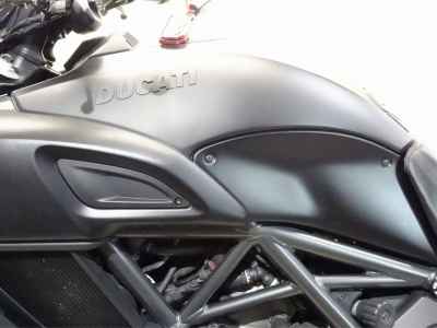 Ducati Diavel 2014